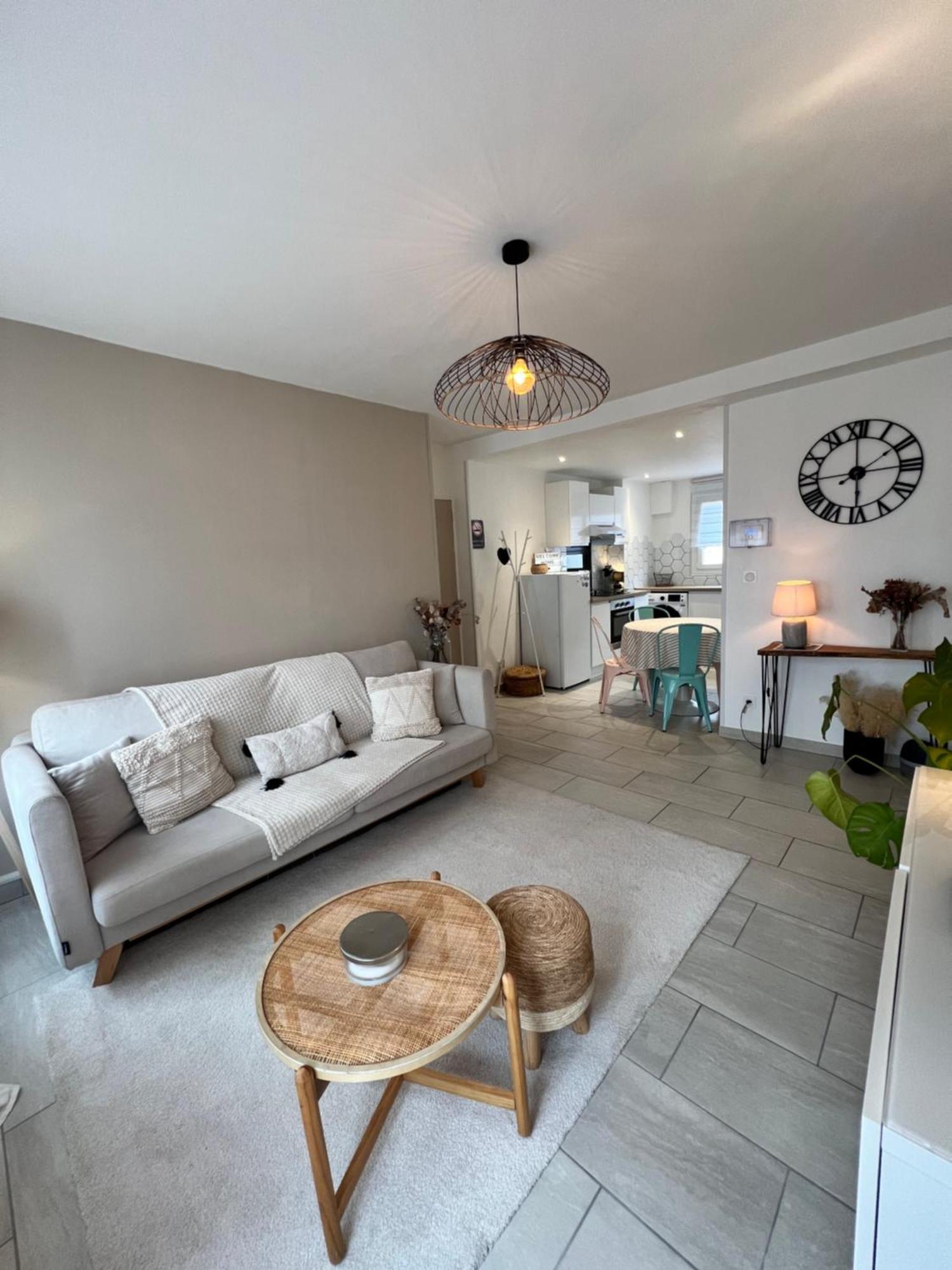 Le Bellevue - T3 - Gare & Les Jardins Darcy - Parking Free Apartment Dijon Ngoại thất bức ảnh